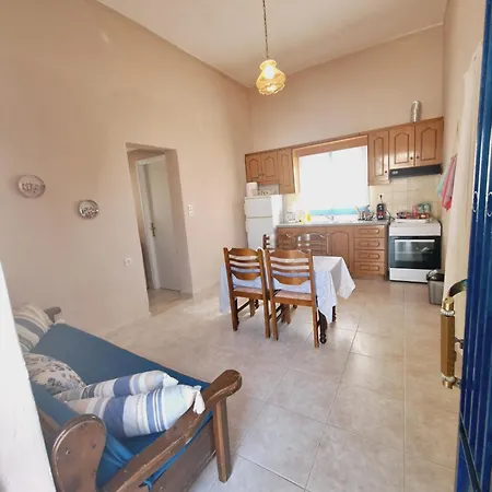 Zoes House Kyra Panagia