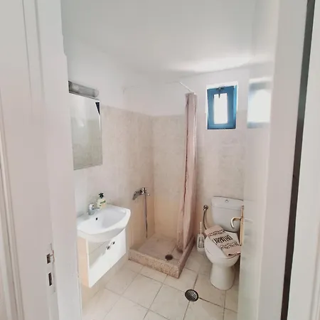 Zoes House بيت للعطل