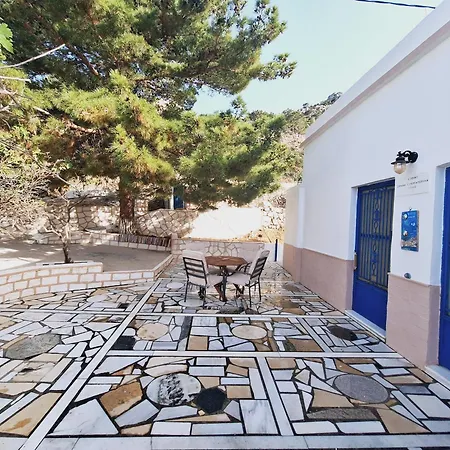 Сasa de vacaciones Zoes House Kyra Panagia